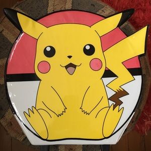 RARE 1999 Pokémon Pikachu Rolling Suitcase